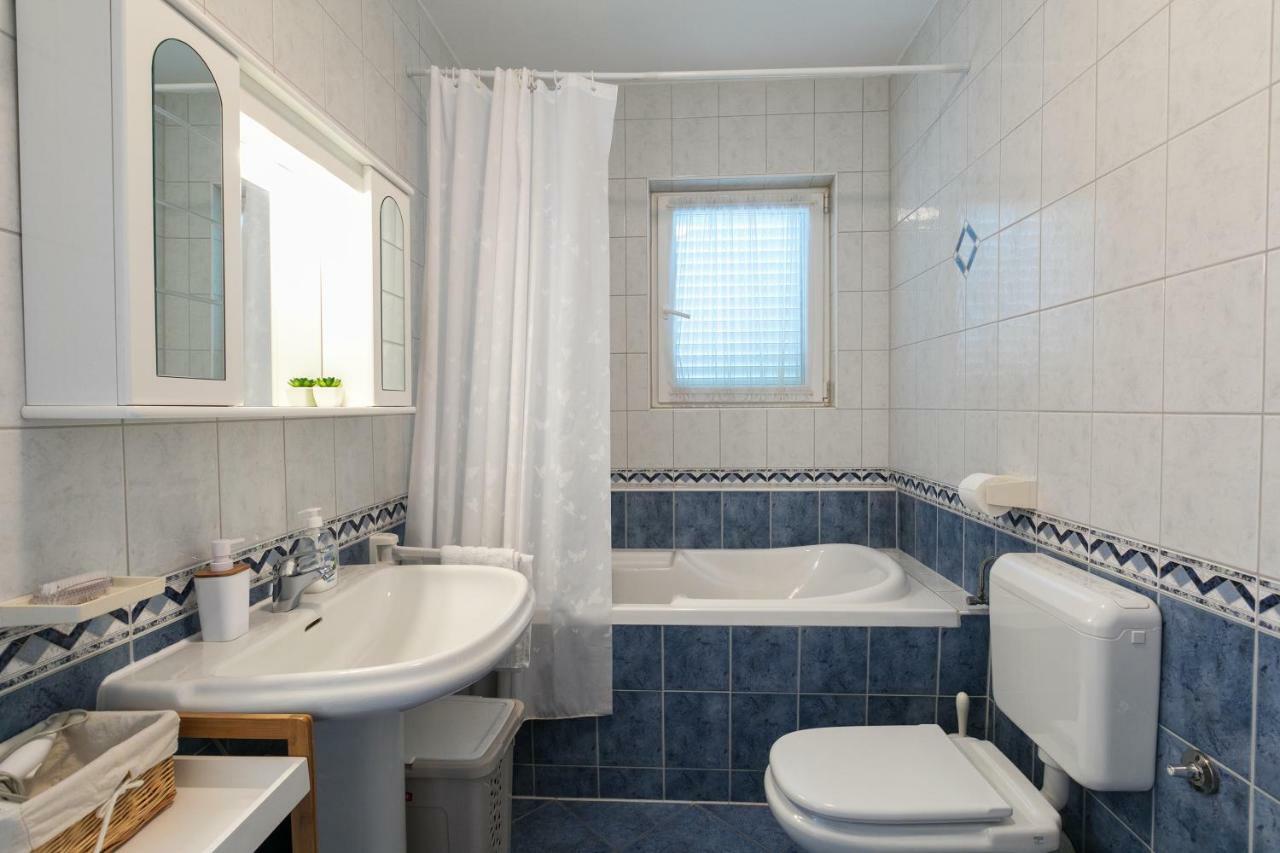 Villa Bosko Kastela Luaran gambar
