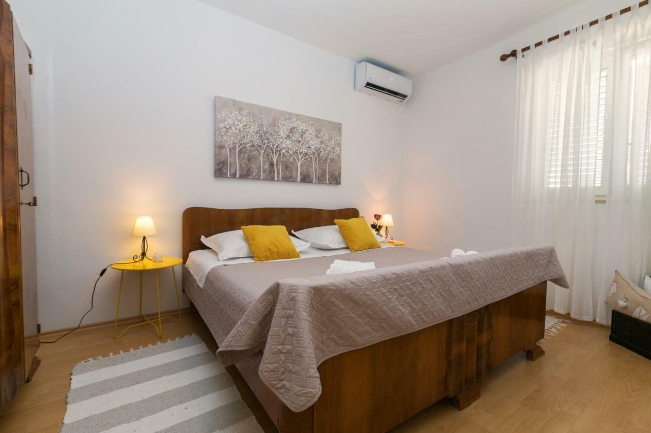 Villa Bosko Kastela Luaran gambar