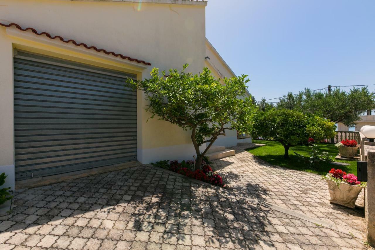 Villa Bosko Kastela Luaran gambar