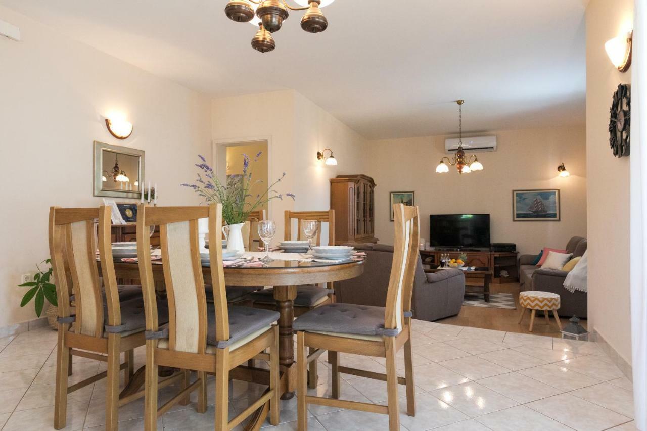 Villa Bosko Kastela Luaran gambar
